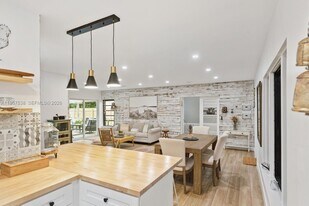 1512 NW 4th Ave in Fort Lauderdale, FL - Building Photo