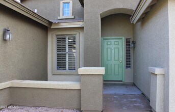 17839 W Crocus Dr in Surprise, AZ - Building Photo - Building Photo