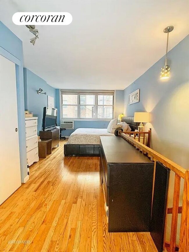 property at 343 E 78th St