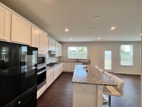 3607 Ambrosia Dr in Naperville, IL - Building Photo - Building Photo