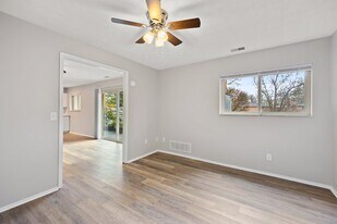 The Heritage at Wyoming in Wyoming, OH - Building Photo