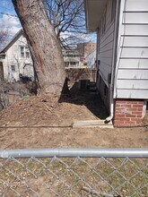 1911 S Newton St in Sioux City, IA - Building Photo - Building Photo
