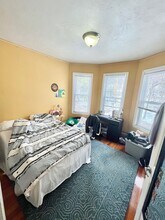 22 Fisher Ave, Unit 3 in Boston, MA - Building Photo - Building Photo