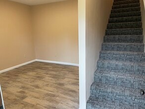 1206 Bardsley Rd in Rolla, MO - Building Photo - Building Photo