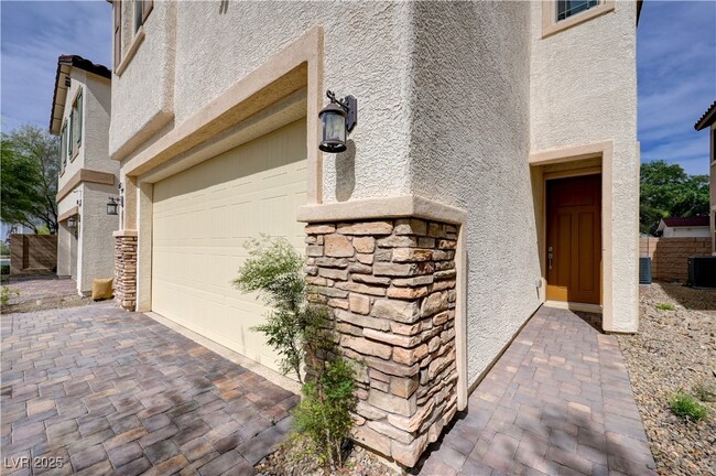property at 10512 Mann St