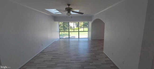 19122 Mills Choice Rd in Montgomery Village, MD - Building Photo - Building Photo
