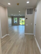 1B John Adams Ct in Monroe Township, NJ - Building Photo - Building Photo