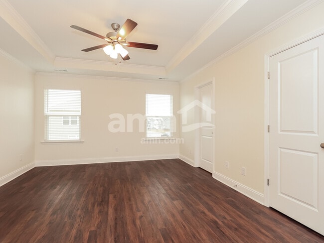 property at 5226 Virtue Ave
