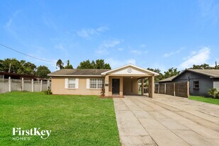 425 Hampton Ave in Lakeland, FL - Building Photo