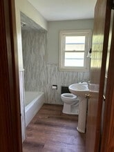 66 Pratt St in Southington, CT - Building Photo - Building Photo