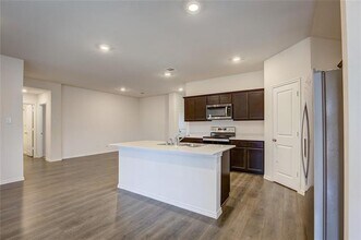 2912 Wooten Trl in Royse City, TX - Building Photo - Building Photo