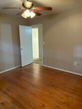508 Plain Hill Rd in Norwich, CT - Building Photo - Building Photo