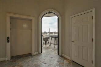 2701 Helena St in Houston, TX - Building Photo - Building Photo