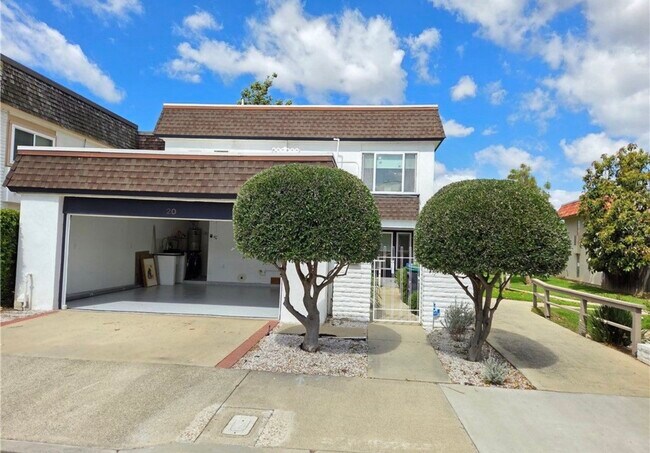 property at 20 Senisa