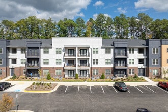 Avant at Midlothian in Midlothian, VA - Building Photo - Building Photo