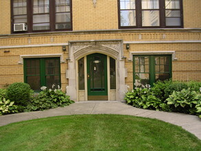 206-214 N Austin Blvd in Oak Park, IL - Building Photo - Building Photo