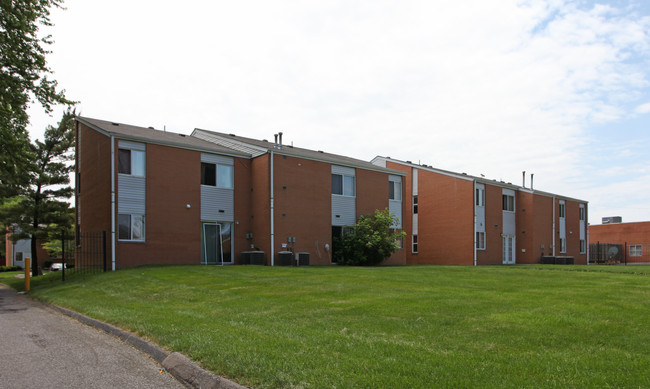 Capital Park Apartments in Columbus, OH - Building Photo - Building Photo