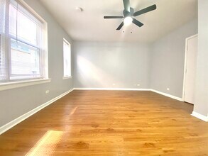 4241 N Kenmore Ave in Chicago, IL - Building Photo - Building Photo