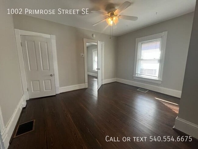 property at 1002 Primrose St SE