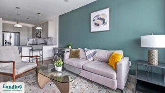 1950 Winrock Blvd in Houston, TX - Building Photo