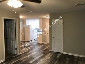 571 Woodlow Rd in Niceville, FL - Building Photo - Building Photo