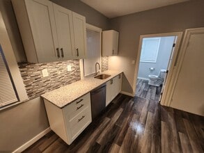 28 Piedmont St, Unit 1 in Providence, RI - Building Photo - Building Photo