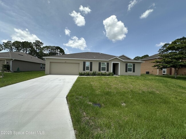 property at 2154 Ramsdale Dr SE