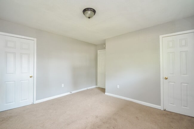 property at 206 Winkin Ave