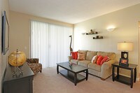 Building Photo - The Springs Apartment Homes in Bakersfield, California