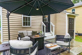 2400 Hinton St in Raleigh, NC - Building Photo - Building Photo