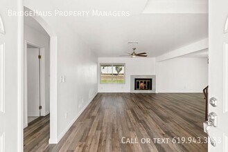 1539 W Knapp Dr in Vista, CA - Building Photo - Building Photo