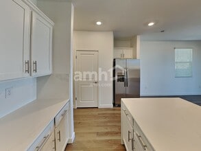 9525 Harkes Dr in Tucson, AZ - Foto de edificio - Building Photo