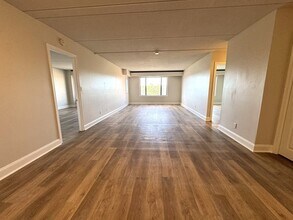 1500 Worcester Rd in Framingham, MA - Building Photo - Building Photo