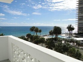 4250 Galt Ocean Dr, Unit 4D in Fort Lauderdale, FL - Building Photo