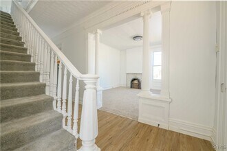 50 E 4th St in Oswego, NY - Building Photo - Building Photo