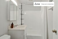 823 Dorchester Ave photo'