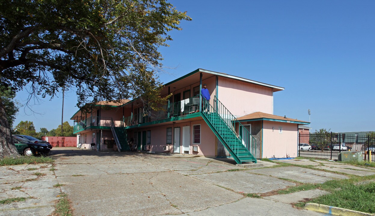 4708 Tigerland Ave in Baton Rouge, LA - Building Photo