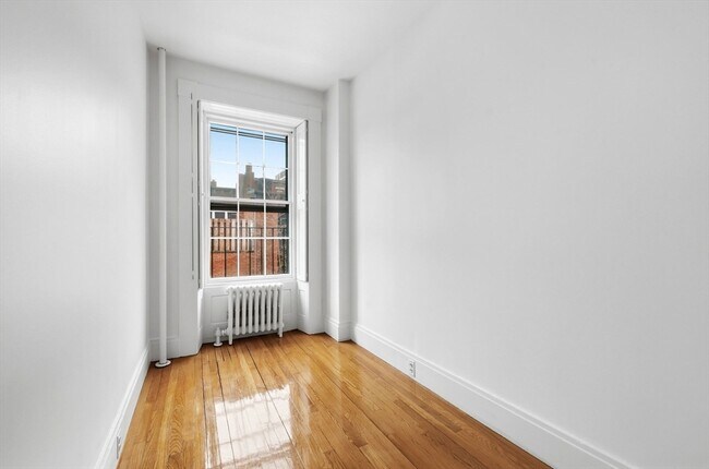 93 Pinckney St in Boston, MA - Building Photo - Building Photo