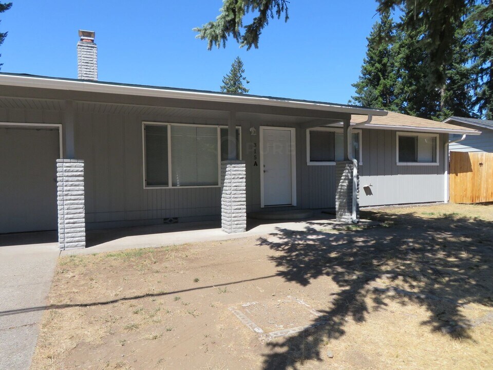 315 Choker St SE in Olympia, WA - Building Photo