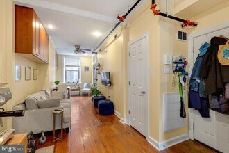 1341 Lombard St in Philadelphia, PA - Building Photo - Building Photo