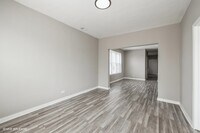 522 W 81st St, Unit 2 photo'