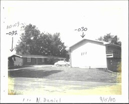 111 N Daniels in Springfield, IL - Building Photo