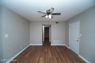 1623 Brick Kiln Ln in Louisville, KY - Building Photo - Building Photo