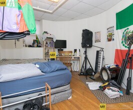 14 Quint Ave, Unit 1 in Boston, MA - Building Photo - Building Photo