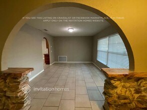 124 Wildwood St in Tampa, FL - Foto de edificio - Building Photo