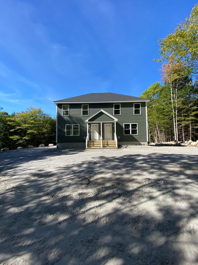 16 Lumberjack Dr, Unit 1