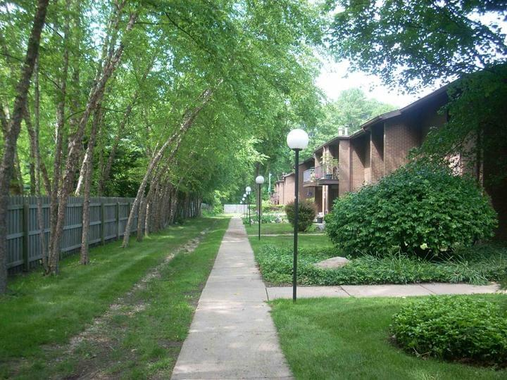2500 Topsfield Rd in South Bend, IN - Building Photo