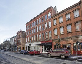 90 Washington St in Norwalk, CT - Building Photo - Building Photo