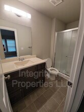 6295 NE 44th St in Kansas City, MO - Building Photo - Building Photo