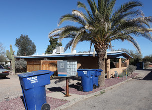 1503 E Adelaide Dr in Tucson, AZ - Building Photo - Building Photo